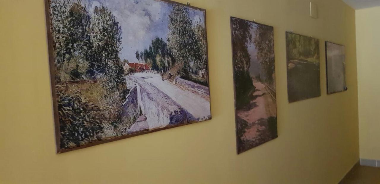 Leyla Hostel Braşov Extérieur photo