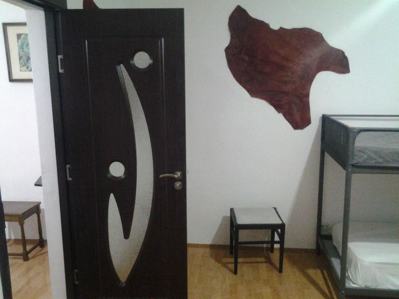 Leyla Hostel Braşov Extérieur photo