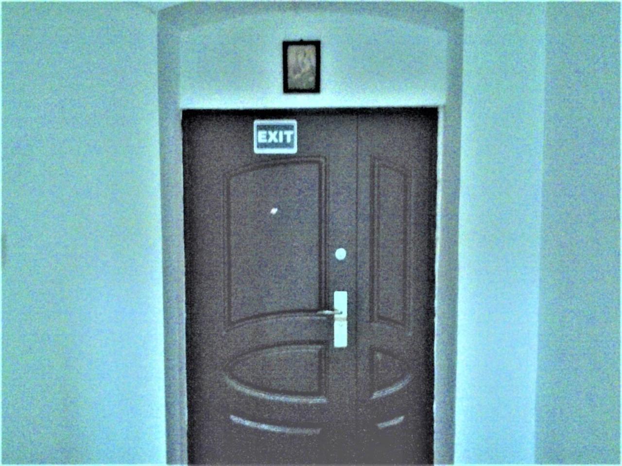 Leyla Hostel Braşov Extérieur photo